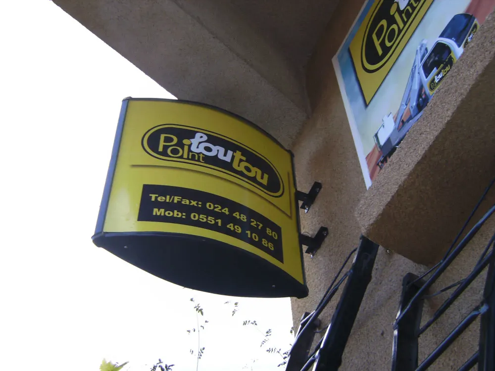 Enseigne sur mesure à Marseille