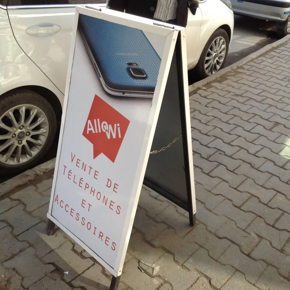 Création plaque professionnelle à Marseille